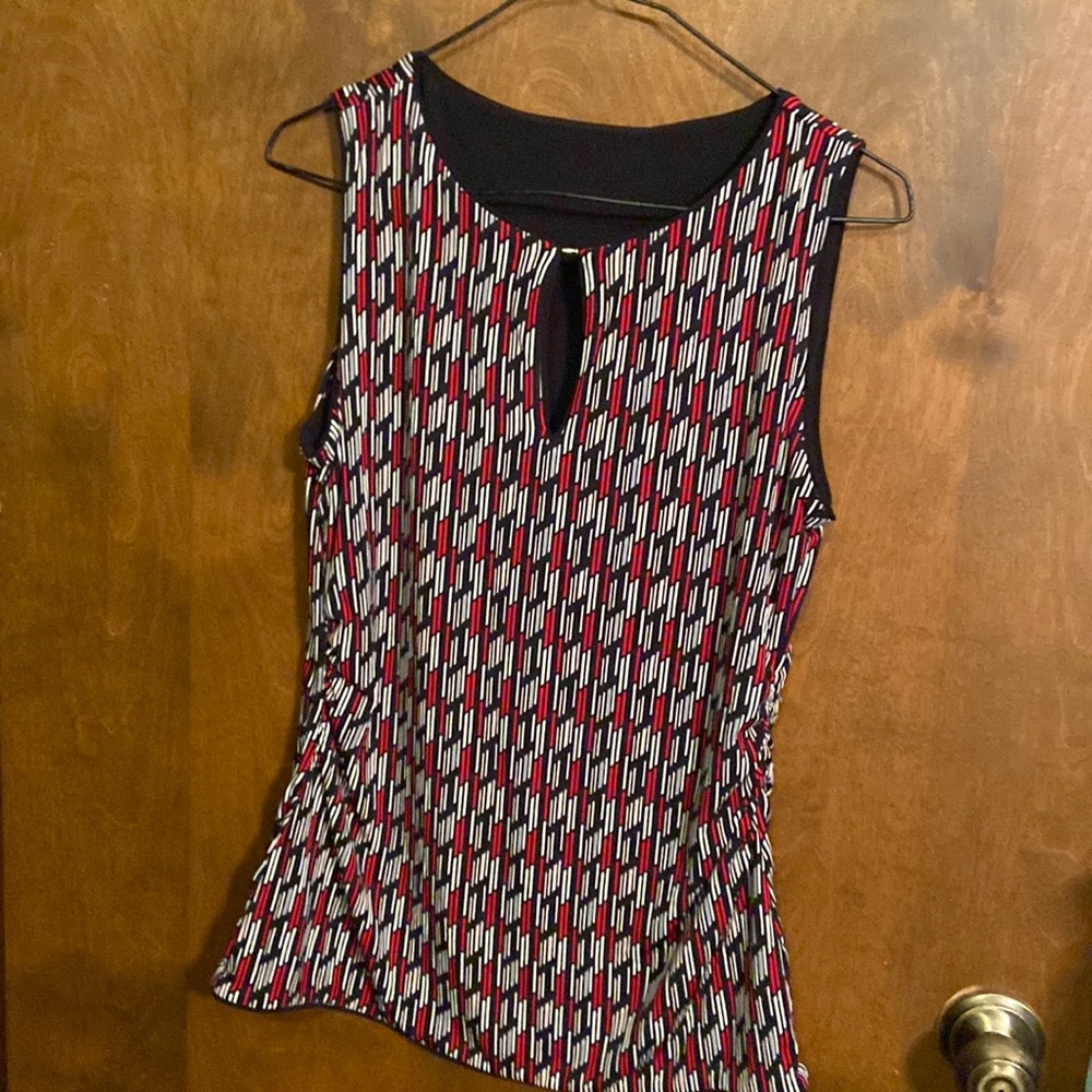 White House, Black market size S reversible sleeveless shirt two looks one price